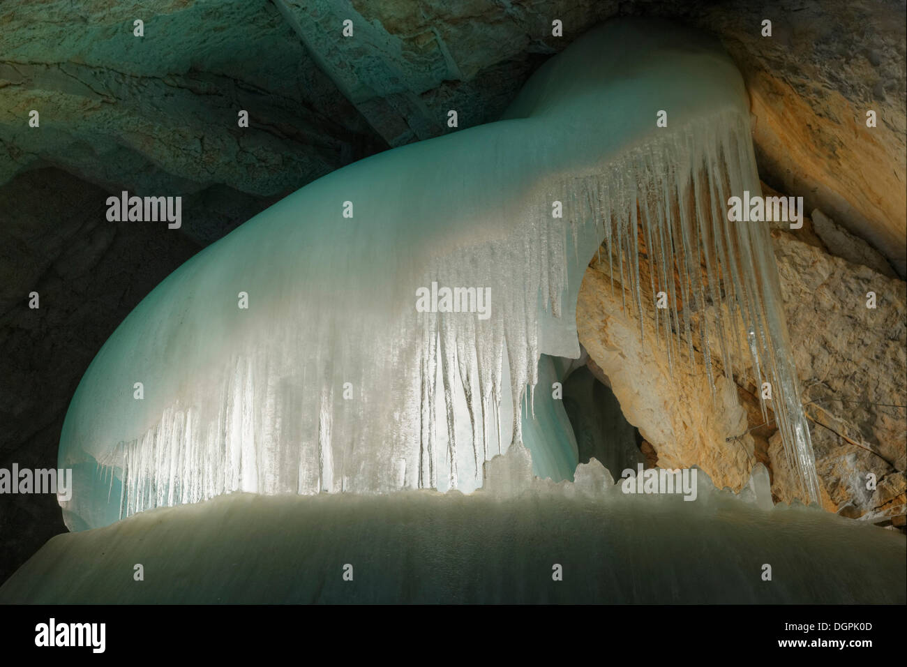 Eisriesenwelt, Allemand pour 'Les Géants de glace', grottes de glace de Werfen, Tennengebirge, Werfen, Pongau Salzburg, Autriche, de l'état Banque D'Images