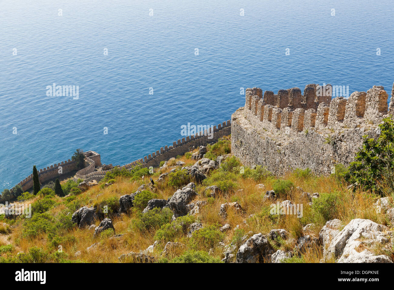 Mur de la forteresse sur la colline du Château, Alanya, Turkish Riviera, Antalya Province, Région Méditerranéenne, Turquie Banque D'Images