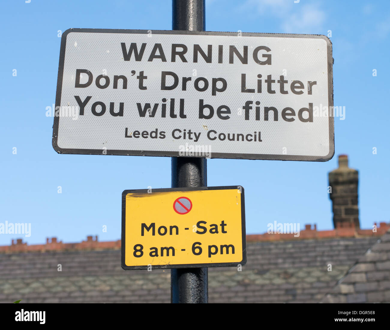 Avertissement d'amende pour l'abandon de détritus Otley, Yorkshire, Angleterre, Royaume-Uni Banque D'Images