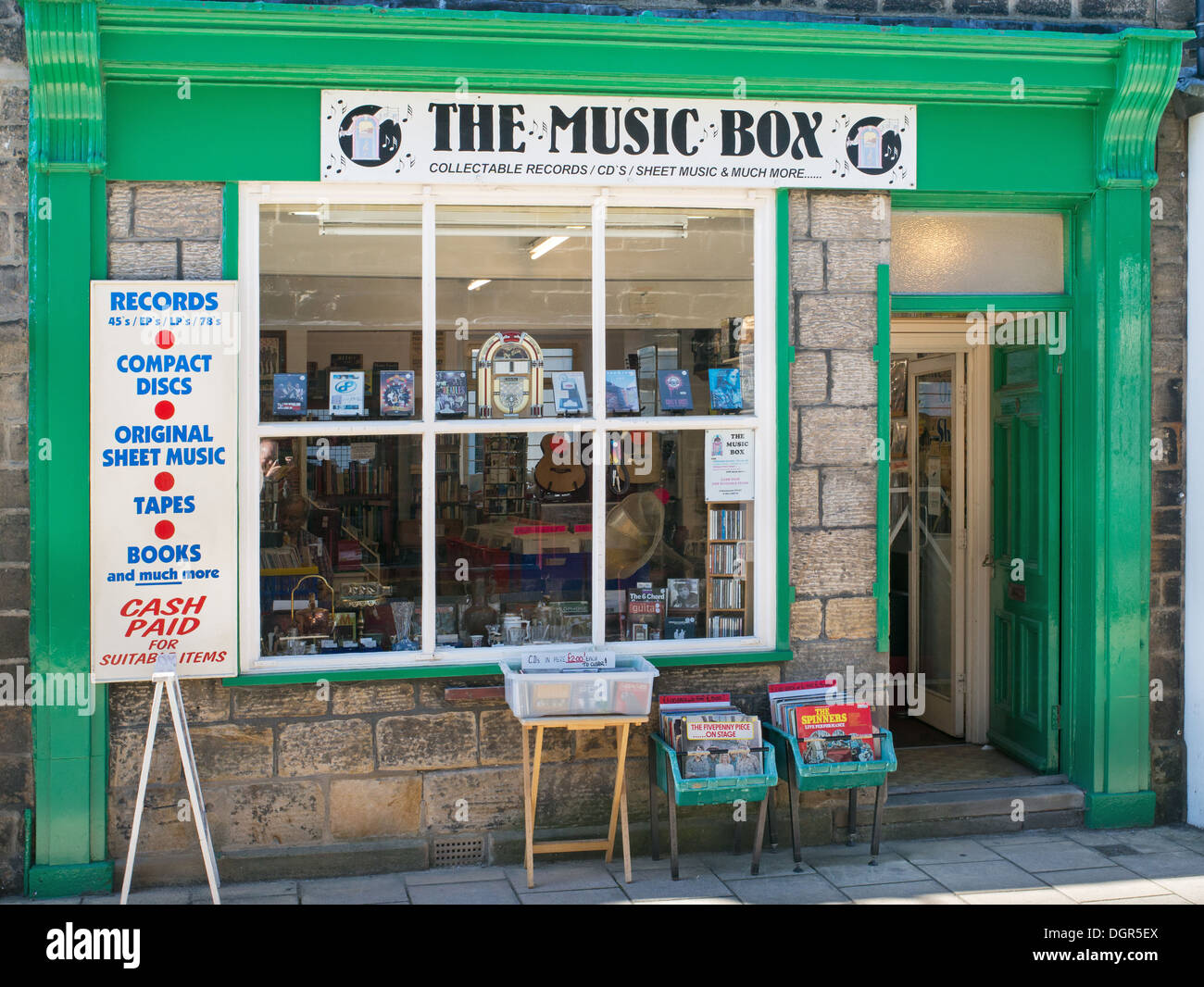 La boite à musique, magasin de musique et de disques indépendants, Otley, Yorkshire, Angleterre, Royaume-Uni Banque D'Images