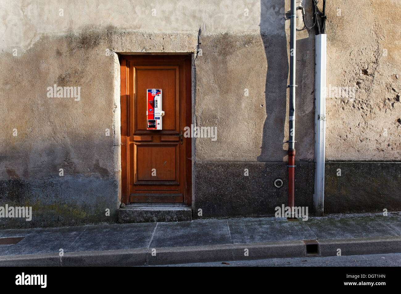 Distributeur De Préservatif Autour De Moi Distributeur automatique de préservatifs Banque de photographies et  d'images à haute résolution - Alamy