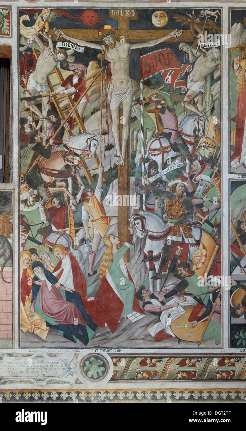 Peinture murale 'Crucifixion de Jésus' dans la chapelle de pèlerinage Sanctuaire Notre-Dame des Fontaines, La Brigue, Département Banque D'Images