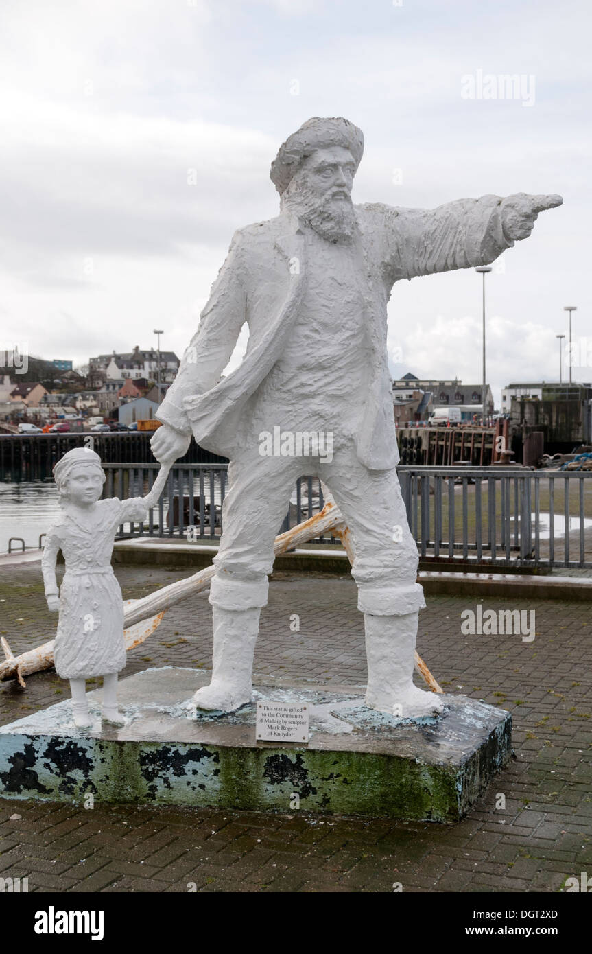 Sculpture par Mark Rogers au port de Mallaig, région des Highlands, Ecosse, Royaume-Uni Banque D'Images