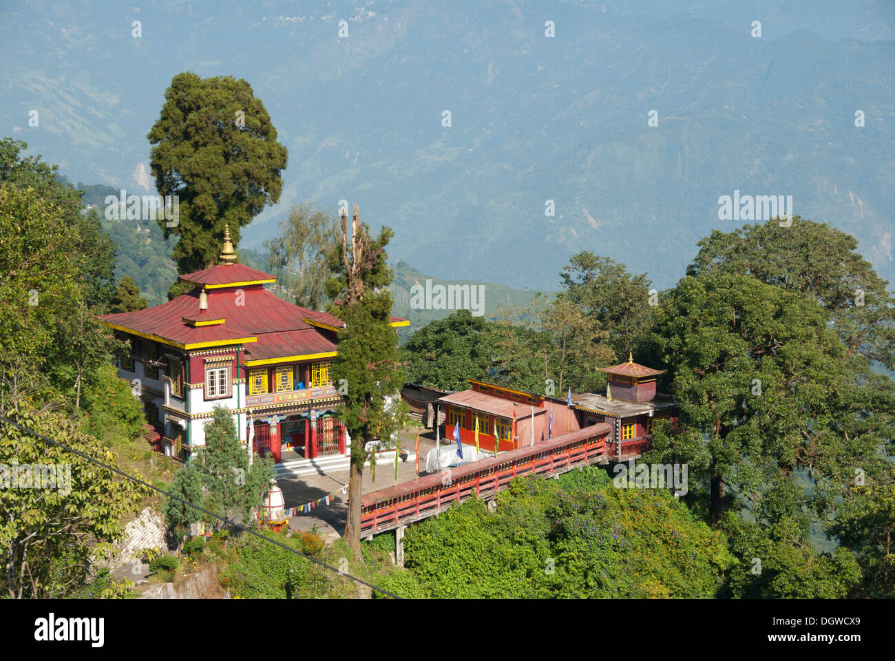 Le bouddhisme tibétain, Bhutia Busty Gompa, Monastère de Darjeeling, au Bengale occidental, en Inde, en Asie du Sud, Asie Banque D'Images