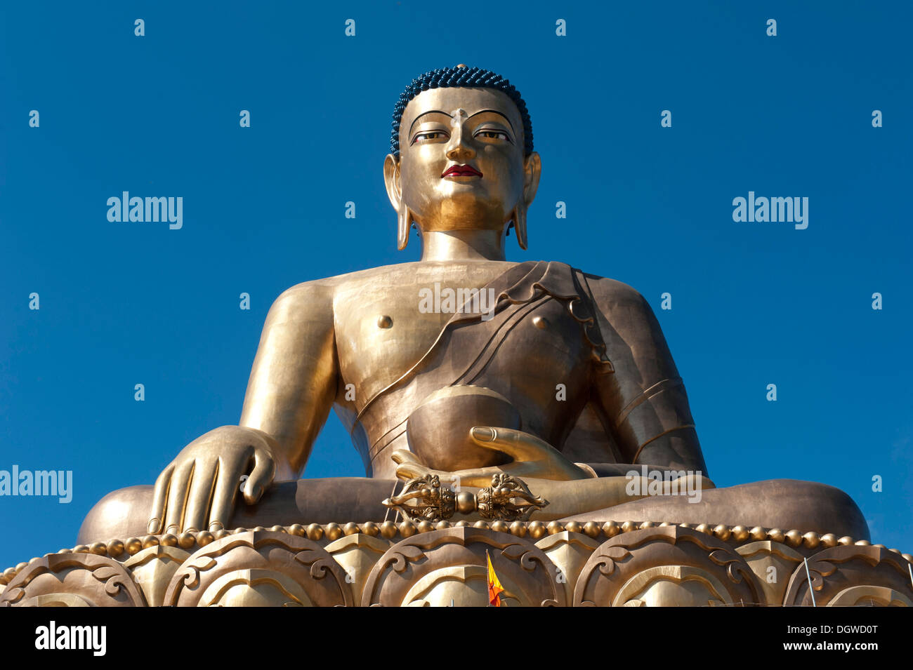 Le bouddhisme tibétain, la statue du Grand Bouddha, Big Buddha statue en bronze, Thimphu, l'Himalaya, le Royaume du Bhoutan, l'Asie du Sud, Asie Banque D'Images