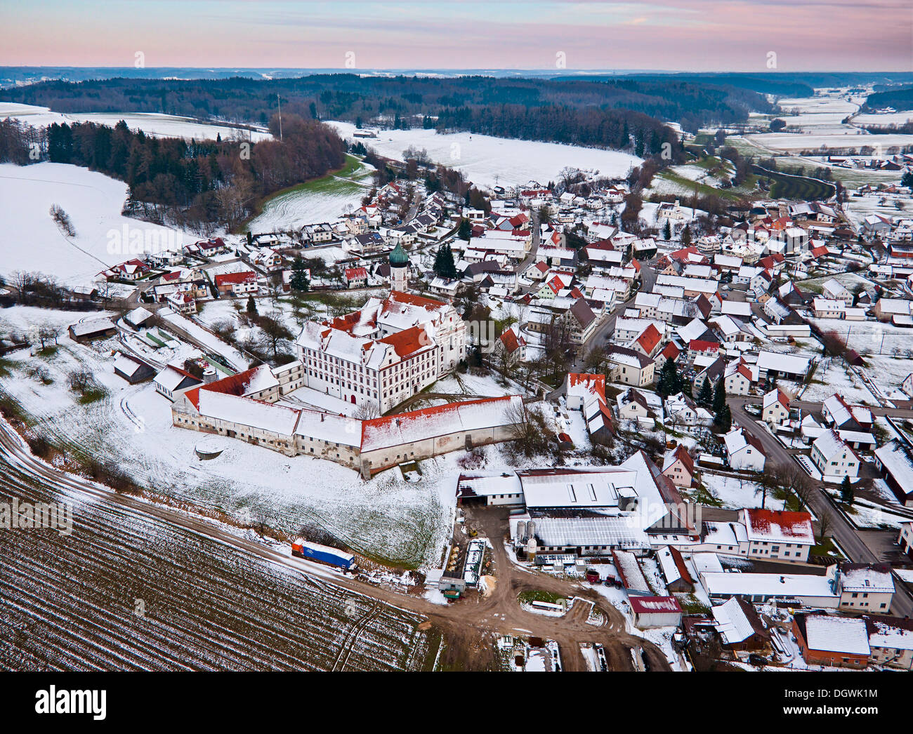 Verwunderlich 86476 Neuburg An Der Kammel Bild