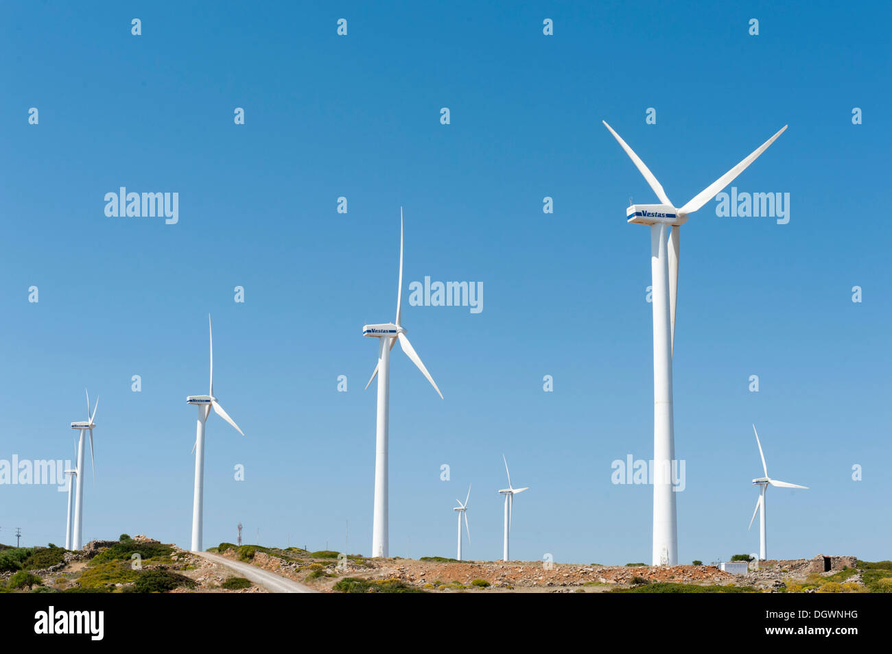 Les éoliennes près de Elounda, Crete, Greece, Europe Banque D'Images