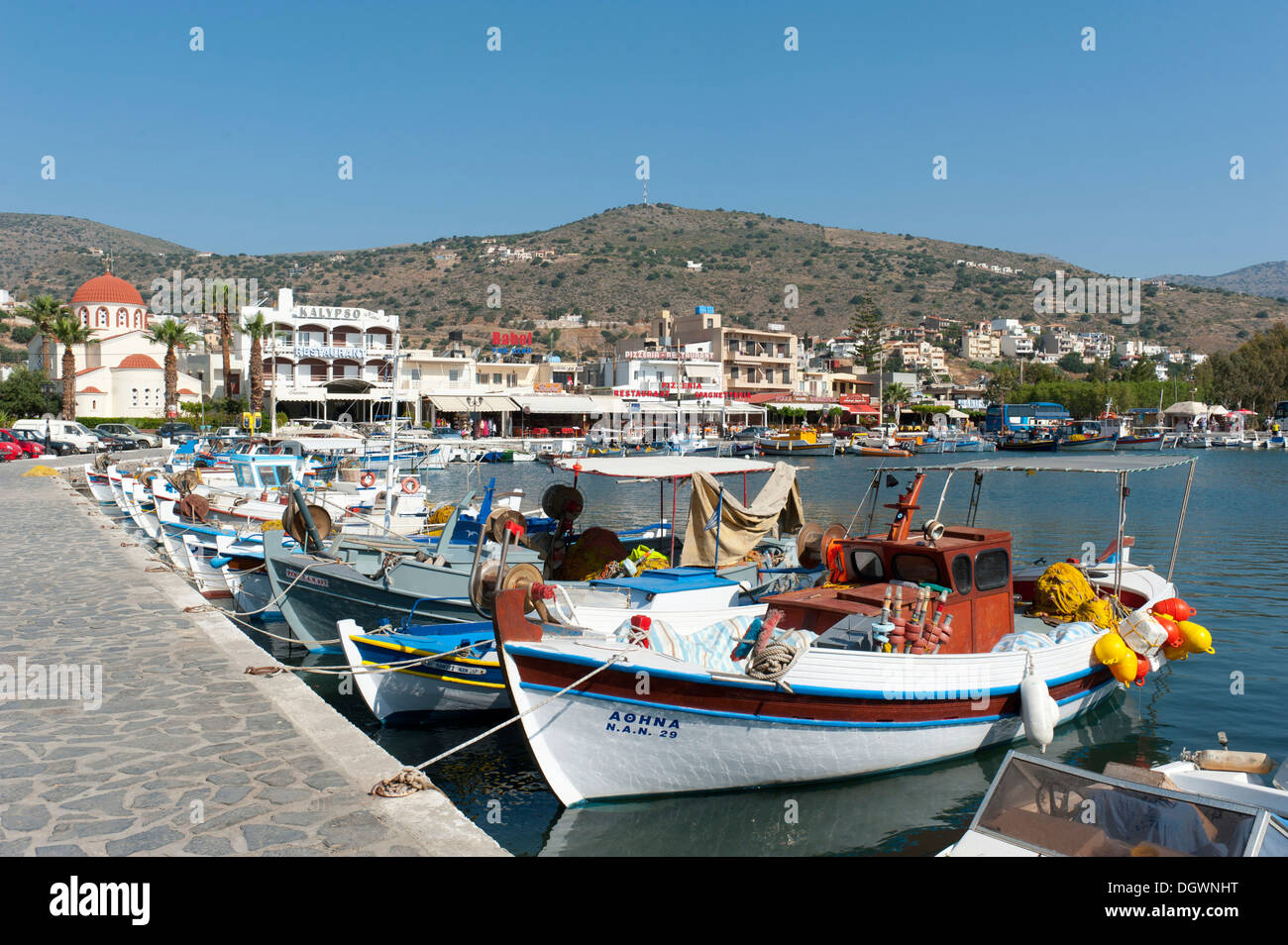 Port, port de pêche, bateaux de pêche, Elounda, Crète, Grèce, Méditerranée orientale, Europe Banque D'Images