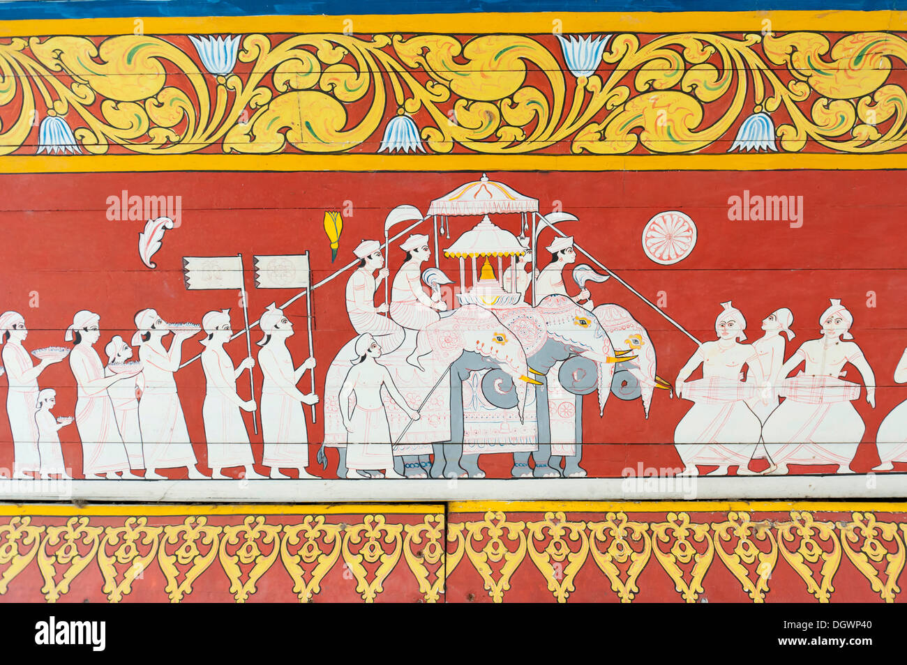 La peinture de plafond, défilé avec les éléphants, sanctuaire bouddhiste, le Sri Dalada Maligawa, le Temple de la Dent à Kandy, Kandy, Sri Lanka Banque D'Images