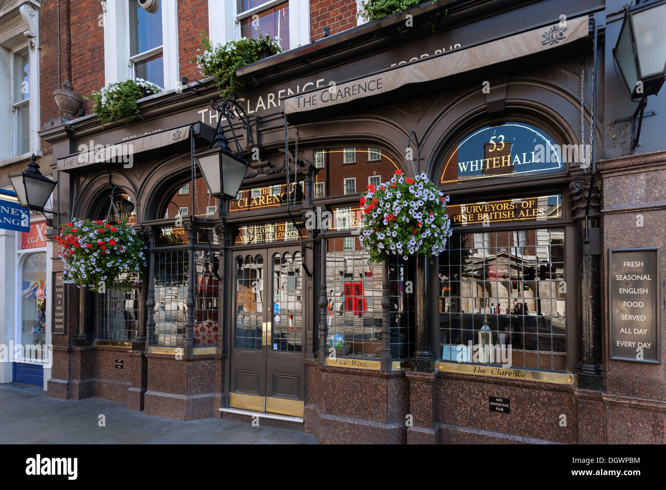 La Clarence Pub, Whitehall, Londres, Angleterre, Royaume-Uni, Europe Banque D'Images