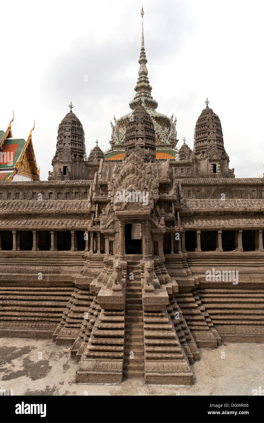 Modèle de Angkor Wat, terrasse supérieure, Wat Phra Kaeo, Krung Thep, Bangkok, Thailande, Asie Banque D'Images