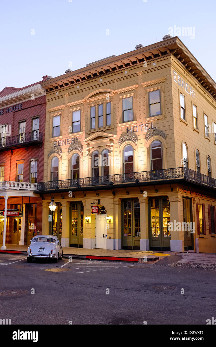 L'hôtel Ebner et un office store front dans Old Sacramento State Historic Park, Californie Banque D'Images