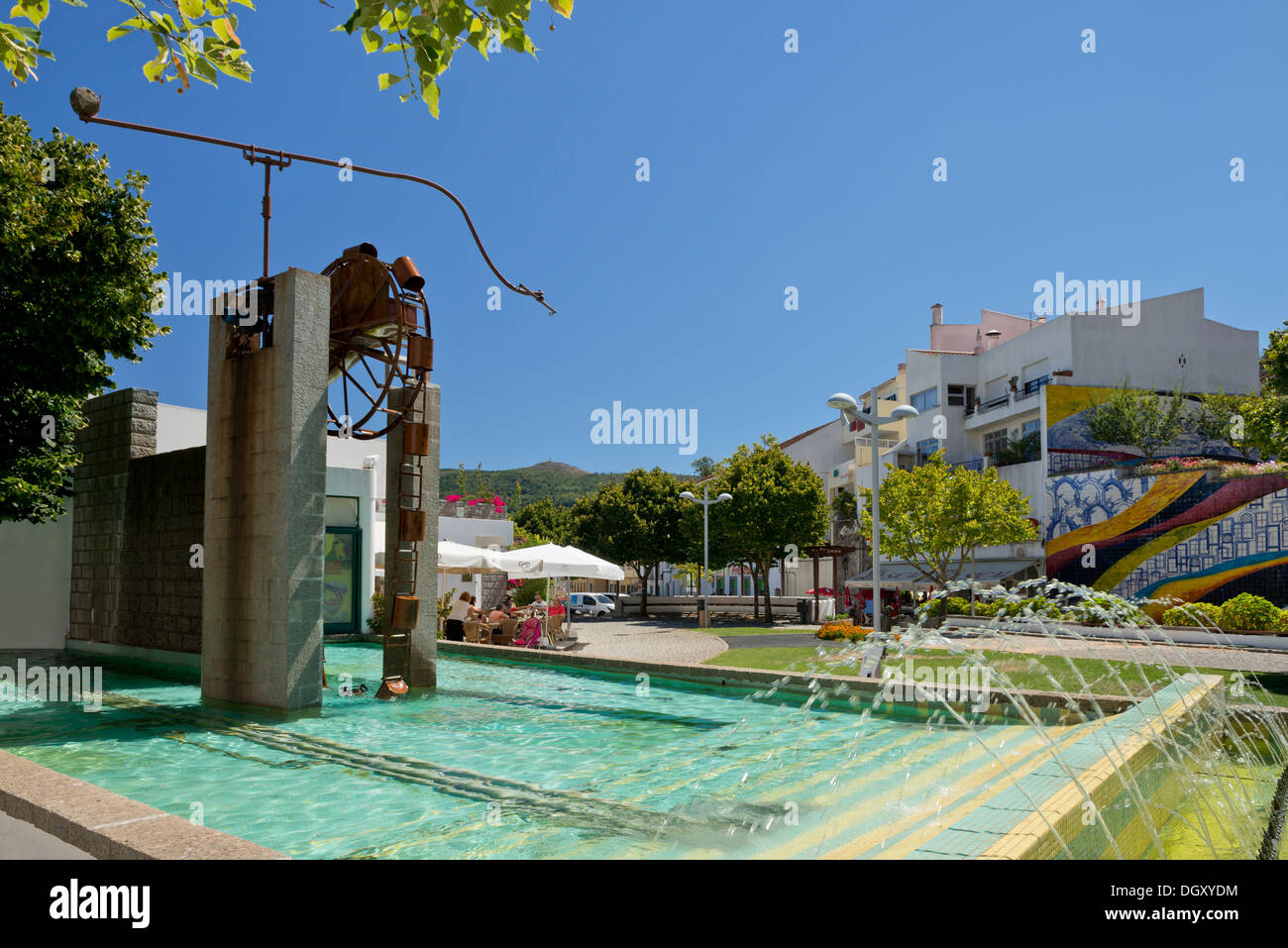 Le Portugal, l'Algarve, Monchique village moulin à eau sur la place centrale, le Largo dos Chorões Banque D'Images