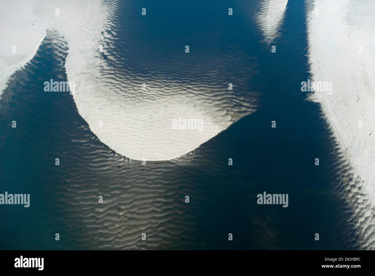 Vue aérienne d'un banc de sable, de la direction générale du Brahmapoutre près de Guwahati, Assam, Inde, Asie Banque D'Images