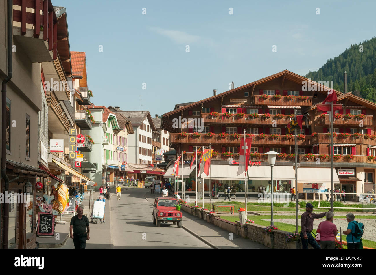 Rue principale à Wengen, Suisse Banque D'Images