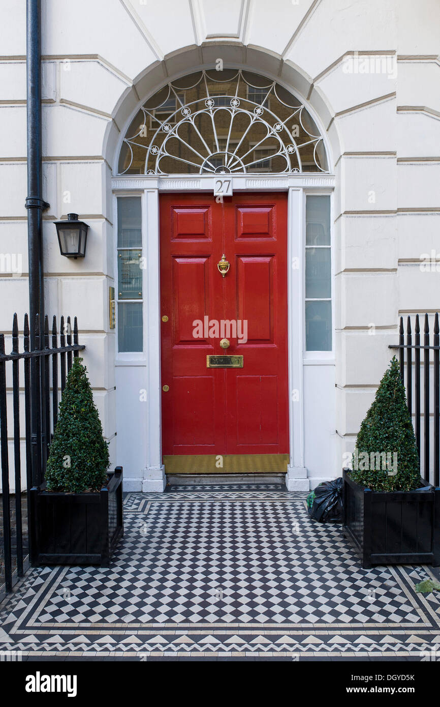 Entrée privée, porte avant, Marylebone, Londres, Angleterre, Royaume-Uni, Europe Banque D'Images