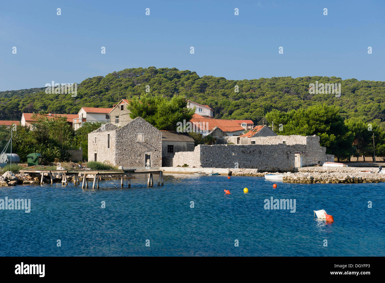Ville et port de Kraj, Pasman Island, Mer Adriatique, Zadar, Dalmatie, Croatie, Europe Banque D'Images
