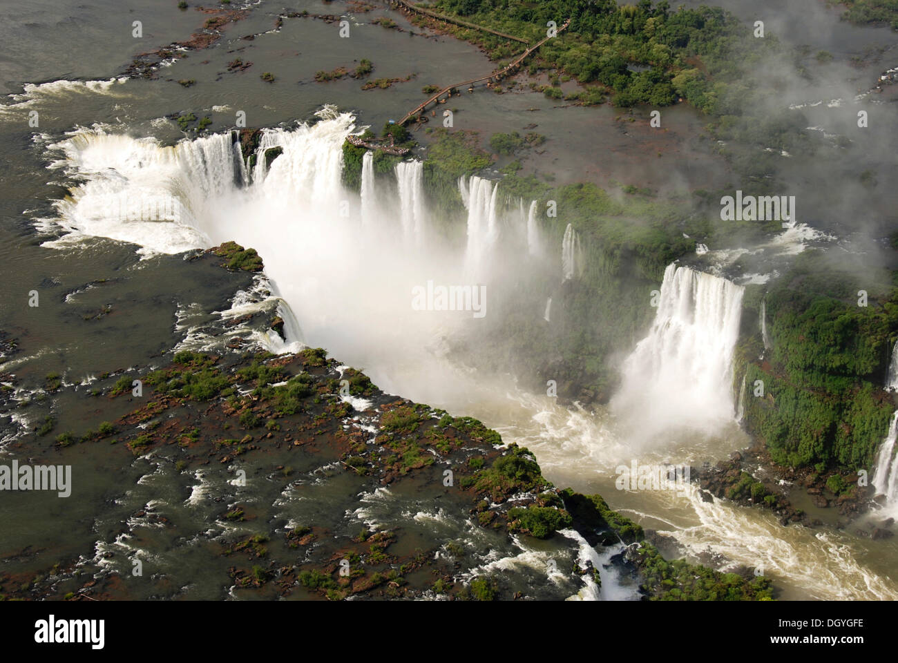 D'Iguazu, perspective aérienne, rivière Iguazu, Brésil, Amérique du Sud Banque D'Images