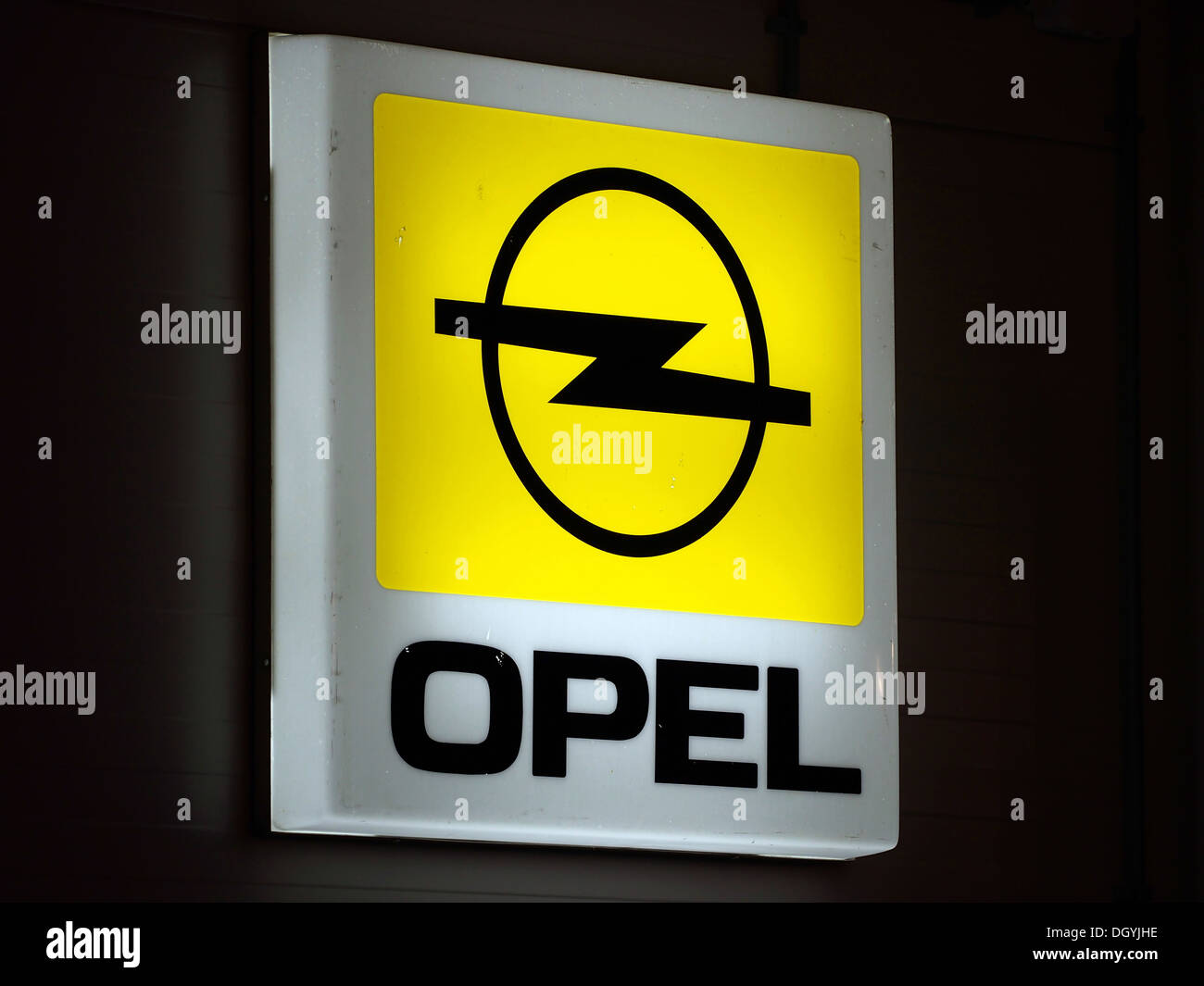 Opel lichtreclame pic1 Banque D'Images