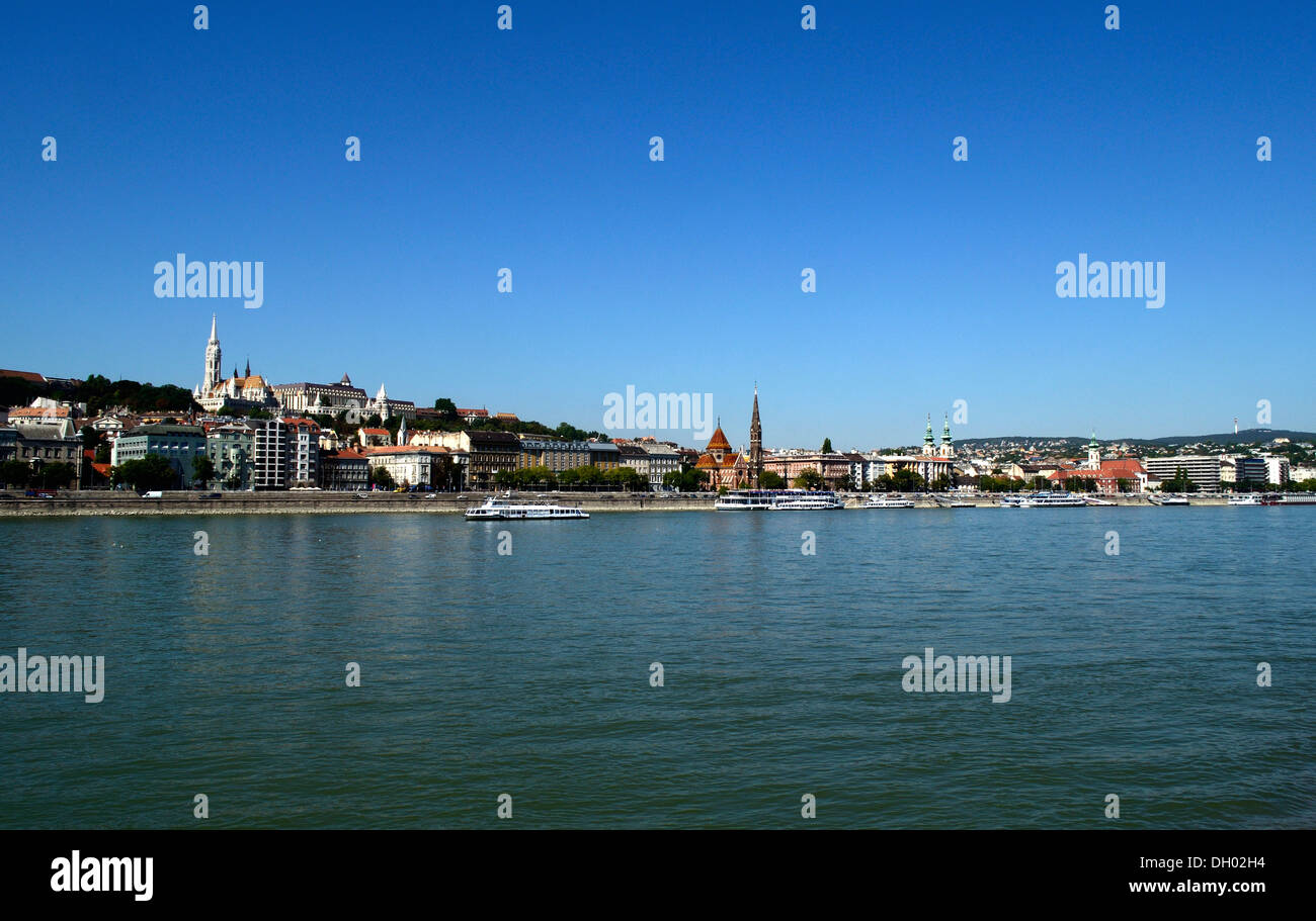 Quartier de Buda Budapest Hongrie vue du côté de Danube Banque D'Images