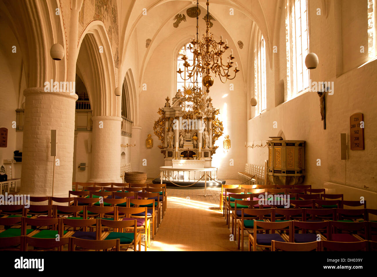 Intérieur et de l'autel de l'Église Saint-esprit ou Helligåndskirken,  église principale de l'Église danoise à Flensburg, Schleswig-Holstein Photo  Stock - Alamy