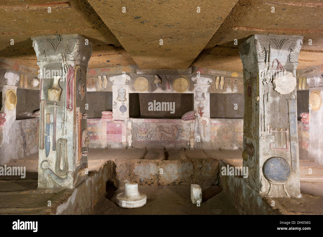 Tombeau de chambre, tomba dei Rilievi, nécropole étrusque de la Banditaccia, Necropoli della Banditaccia, Cerveteri, province de Rome Banque D'Images