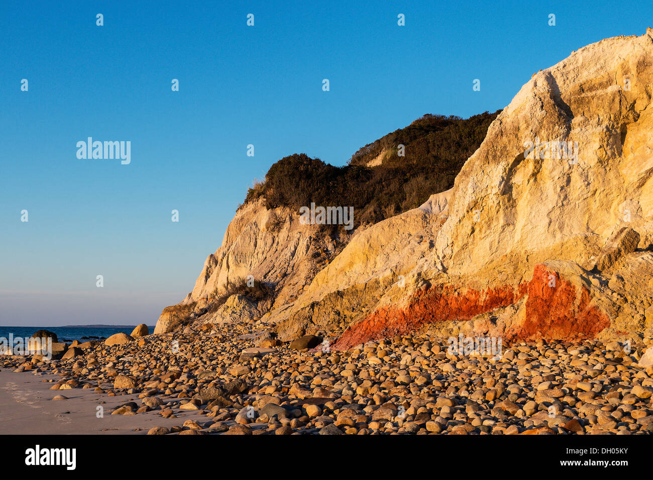 Gay Head cliffs de Moshup beach, Aquinnah, Martha's Vineyard, Massachusetts, USA Banque D'Images