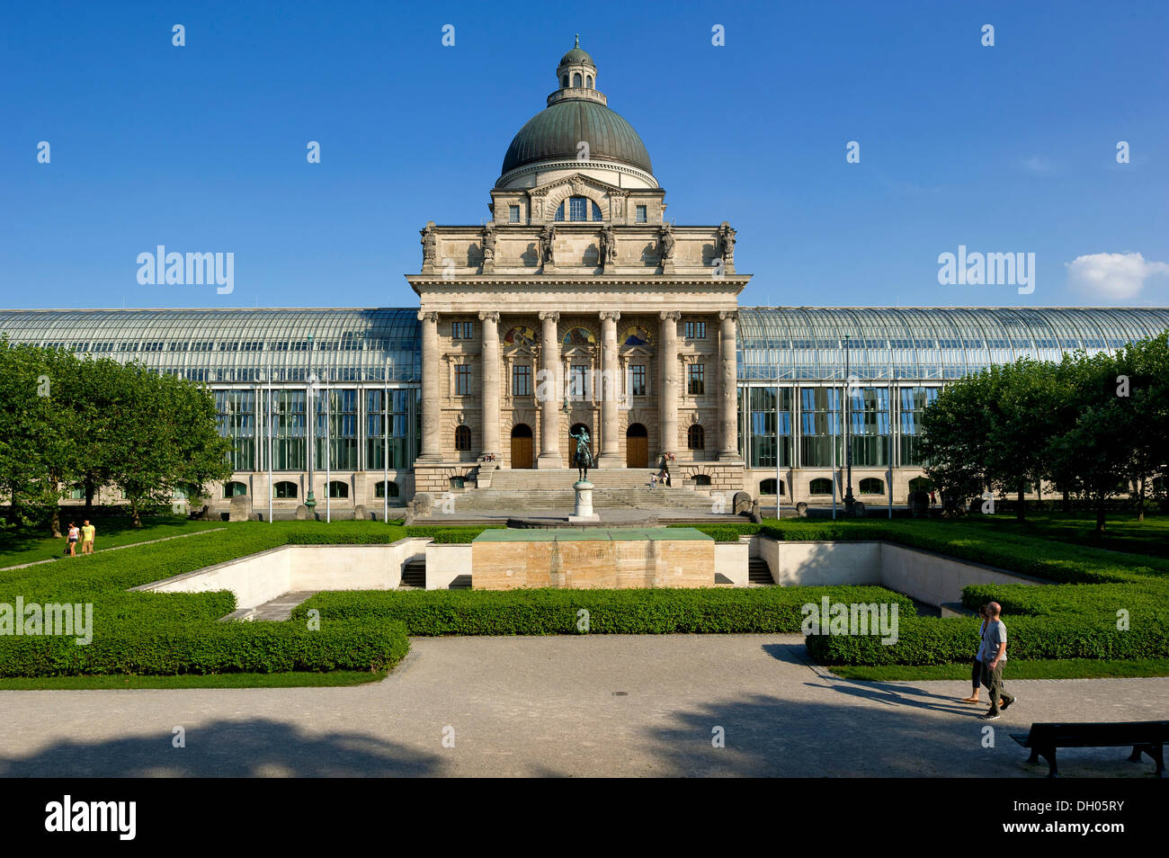 Chancellerie de l'État de Bavière, ancien musée de l'armée dans la cour ou jardin Hofgarten, Munich, Haute-Bavière, Bavière, Allemagne Banque D'Images