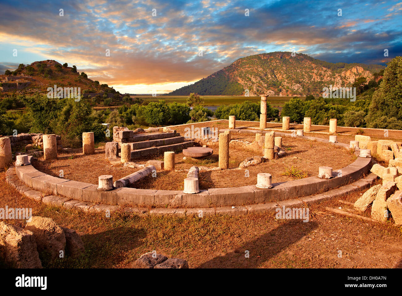 La 1ère 100 B.C Terrasse Temple dédié à Zeus Soteros Kaunos , Turquie Banque D'Images