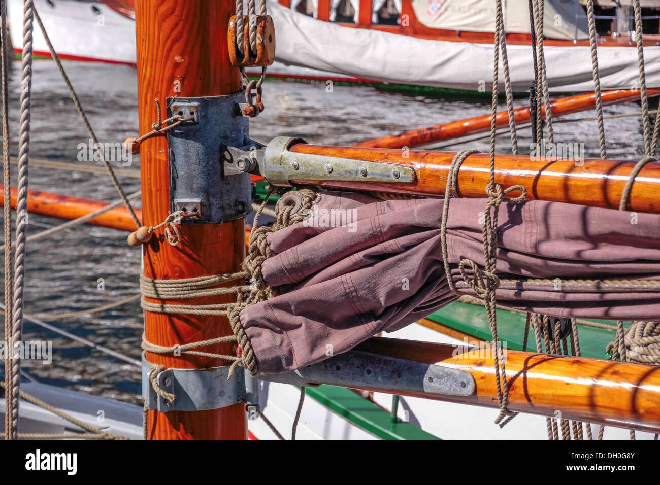 Mâts de vieux gréement à Nyhavn à Copenhague, Danemark Banque D'Images