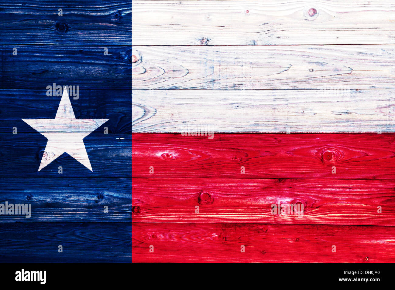 Le drapeau de l'État du Texas sur une surface en bois naturel, close-up Banque D'Images