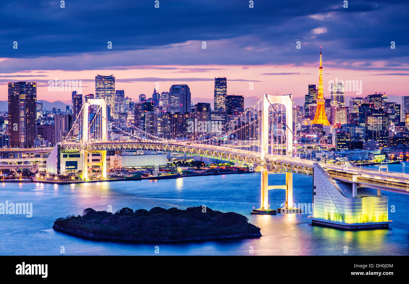 La baie de Tokyo à pont en arc-en-ciel. Banque D'Images