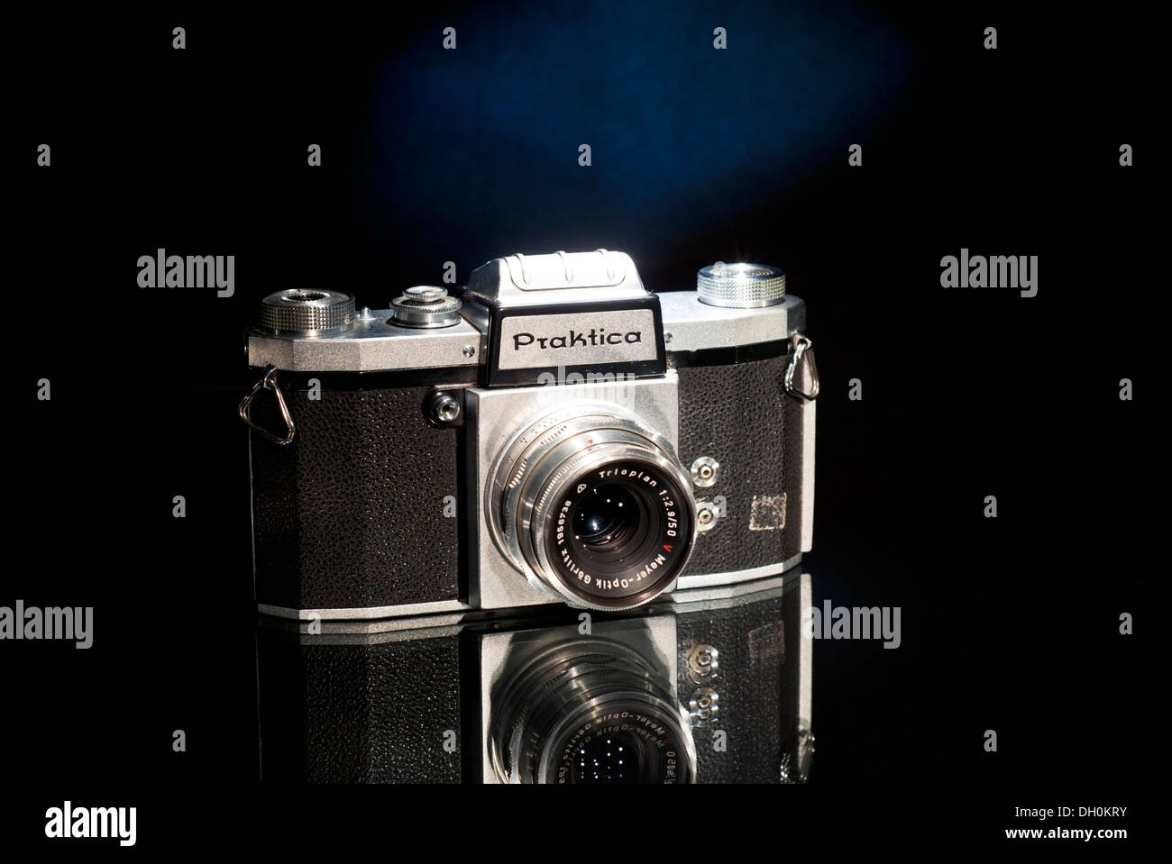 1940s vintage camera Banque de photographies et d'images à haute résolution  - Alamy