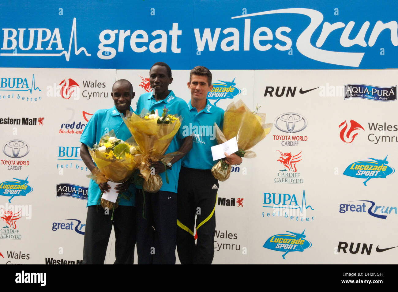 Gagnants de la mâle 2007 Cardiff marathon Bupa Banque D'Images