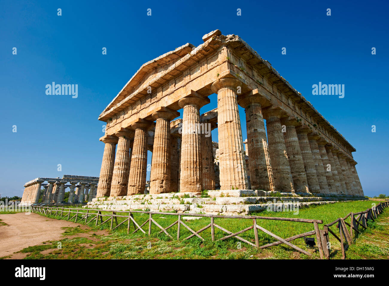 L'ancien Temple grec dorique de Hera de Paestum construite vers 460-450 BC. Le site archéologique de Paestum, Italie. Banque D'Images