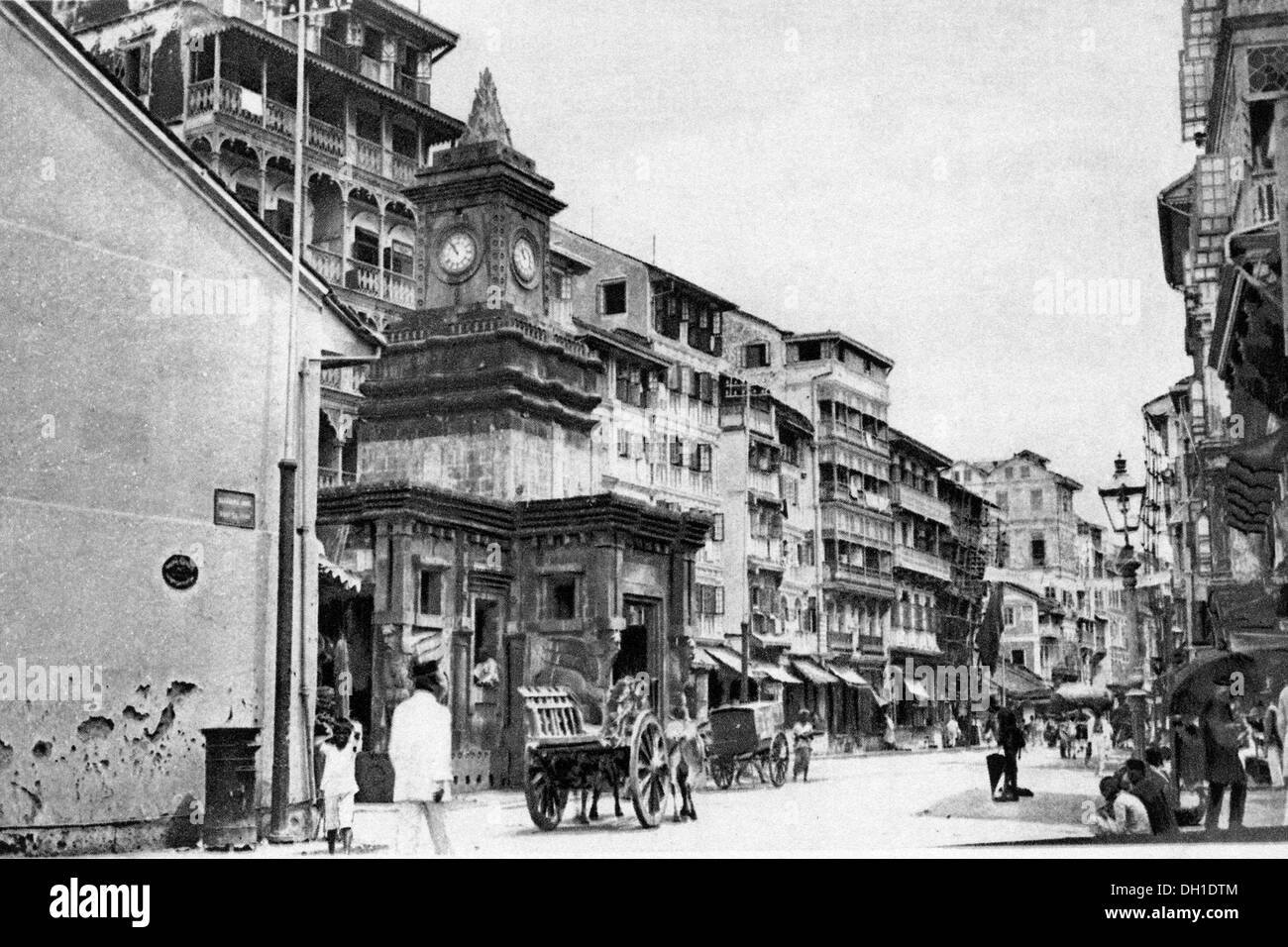 Old vintage 1900s Bazaar Gate Street Bombay Mumbai Maharashtra Inde Banque D'Images