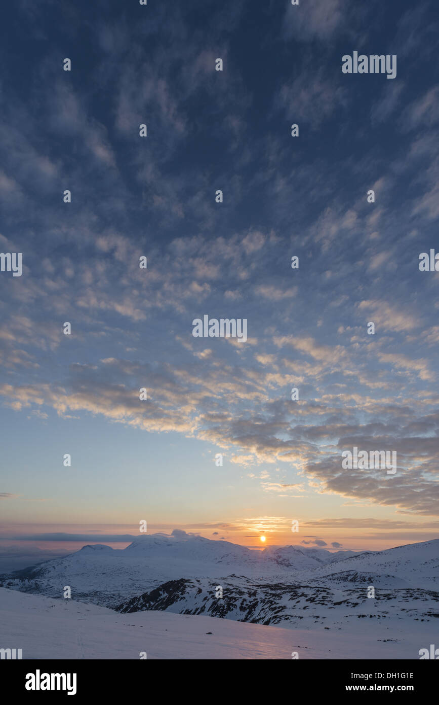 Coucher du soleil, Stora Sjoefallet NP, Laponie, Suède Banque D'Images