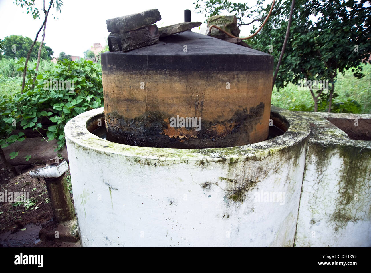 Usine de biogaz , uttar pradesh , Inde , Asie Banque D'Images