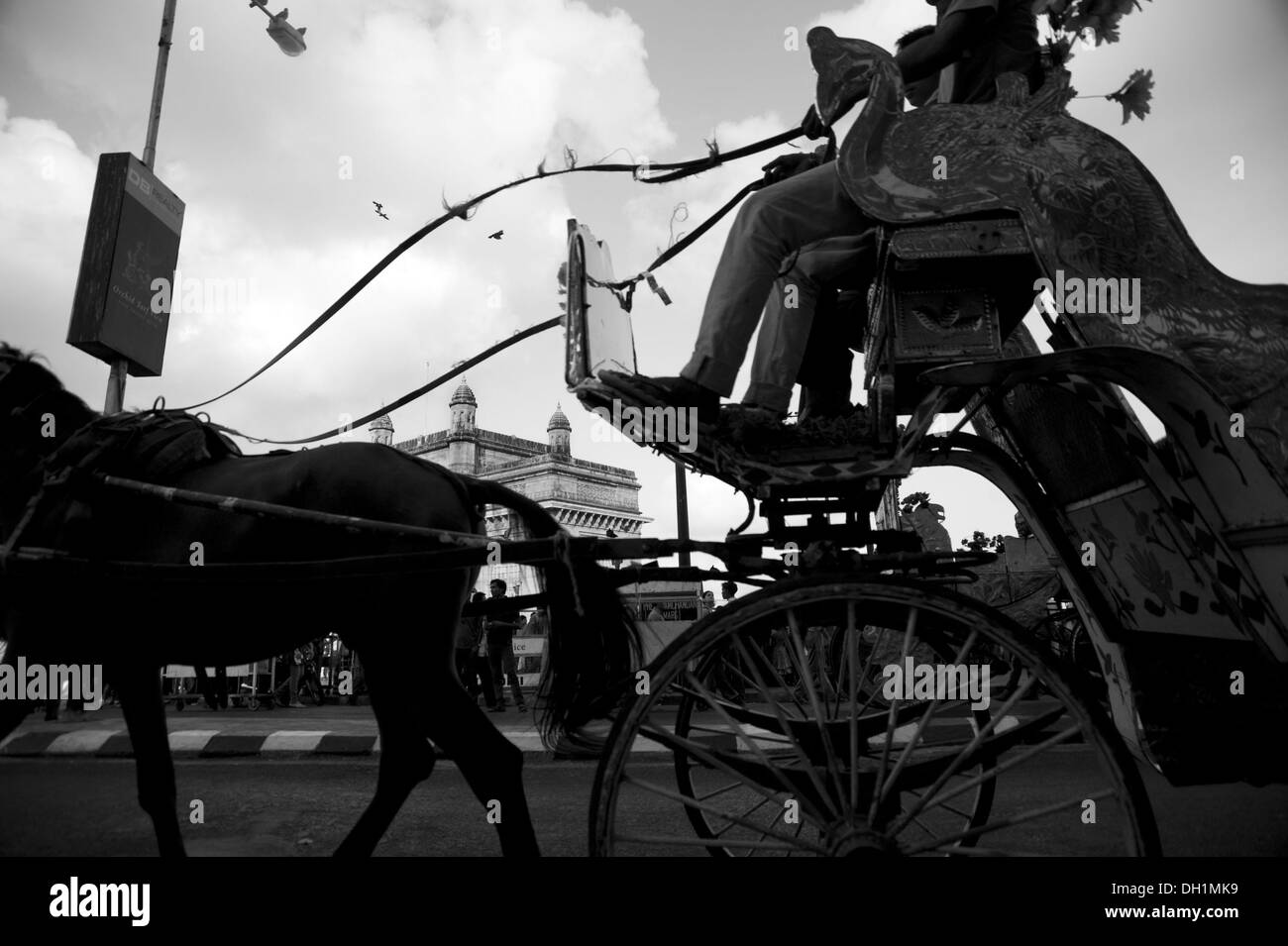 Au panier cheval porte de l'Inde Mumbai maharashtra Inde Banque D'Images