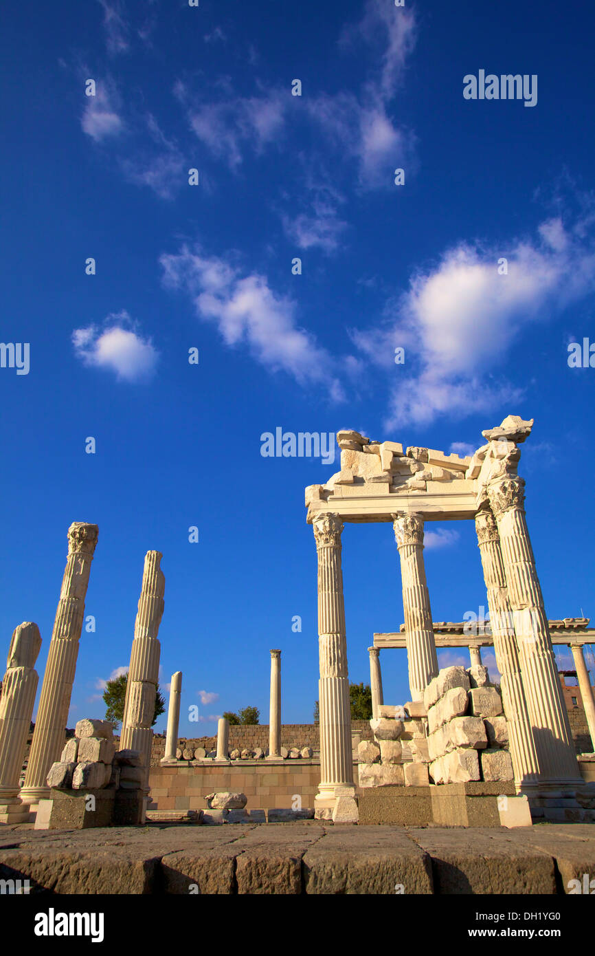 Temple de Trajan, Bergama (Pergame), la Turquie, l'Asie. Banque D'Images