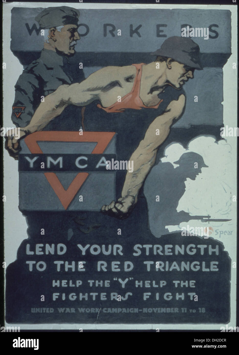 Cette affiche de temps de guerre encourage les individus à soutenir la campagne Triangle Rouge du YMCA, qui a permis de recueillir des fonds et de fournir des services pour soutenir les soldats pendant la première Guerre mondiale, mettant en valeur les efforts de guerre de l'organisation. Banque D'Images