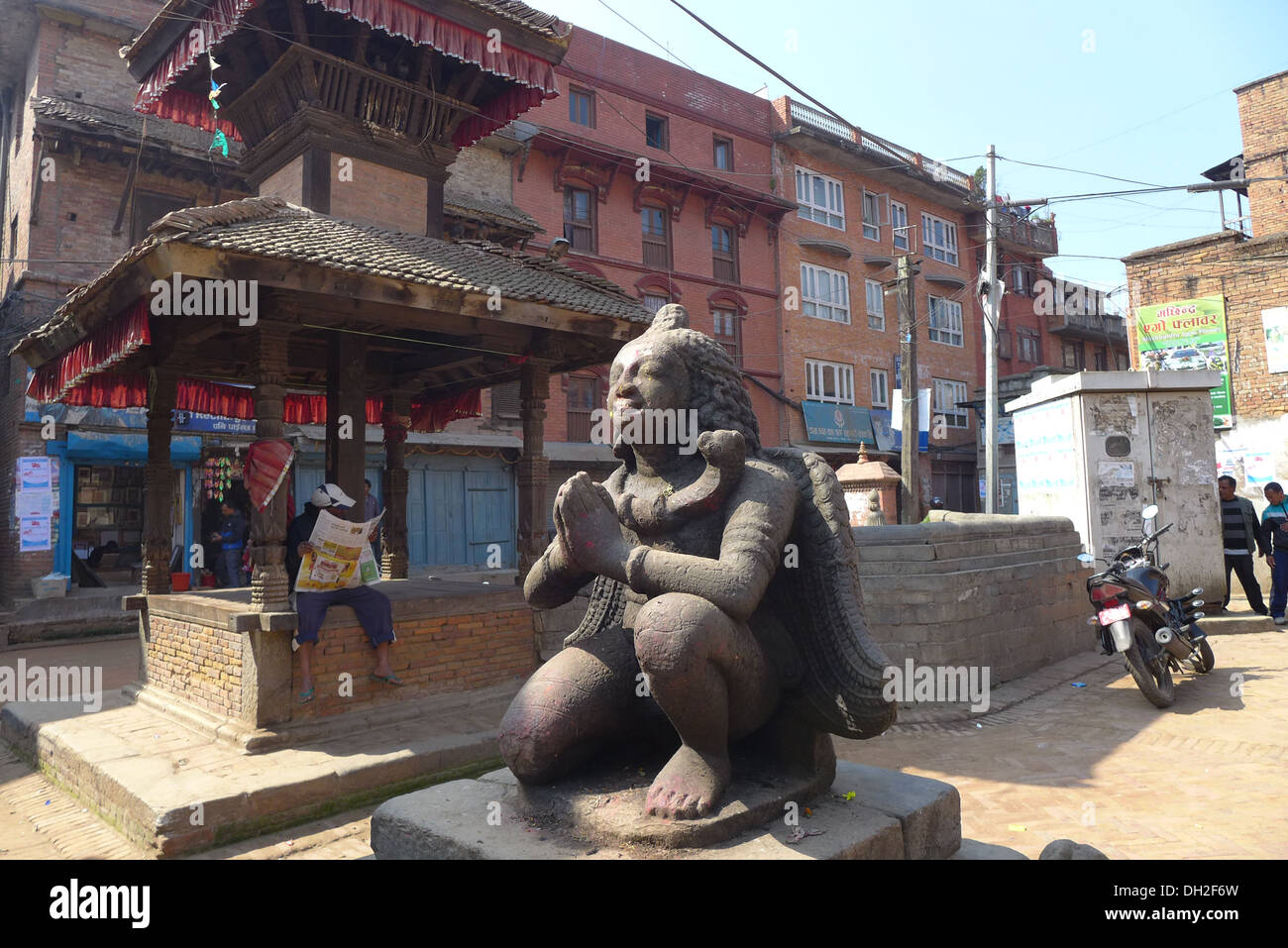 Le Népal Bakhtapur, une ville historique dans la vallée de Katmandou et l'UNESCO World Heritage site. Statue de Vishnu. Banque D'Images