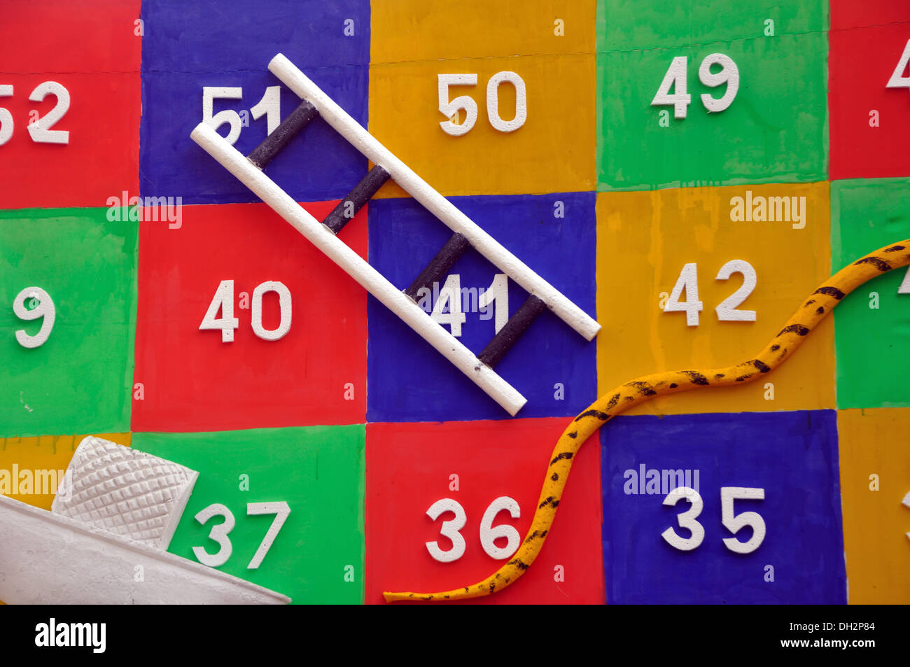 Jeu de serpents et échelles Banque D'Images