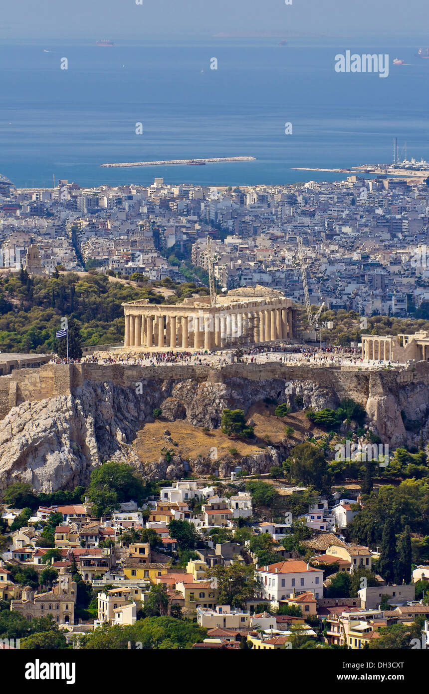 Vue d'Athènes comme vu du Mont Lycabette, l'Acropole à l'arrière, la Grèce, l'Europe Banque D'Images
