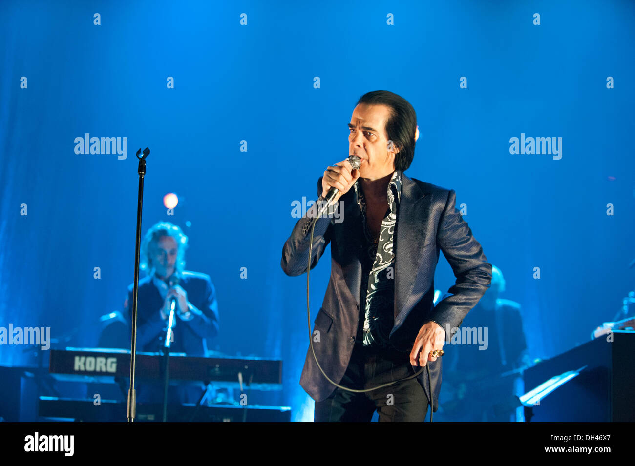 Manchester, UK. 30Th Oct, 2013. Nick Cave and the Bad Seeds jouer l'O2 Apollo, Manchester, 30 octobre 2013. Crédit : John Bentley/Alamy Live News Banque D'Images