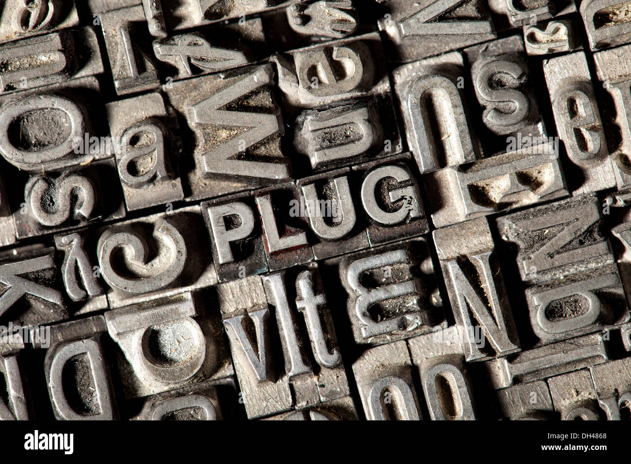 Plomb ancien lettres formant le mot 'PLUG' Banque D'Images