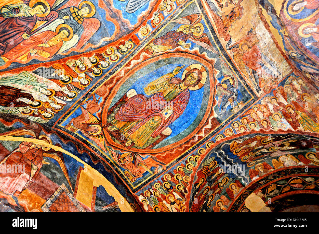 Fresque polychrome de l'église romane Saint Julien Brioude Auvergne Massif-Central France Banque D'Images
