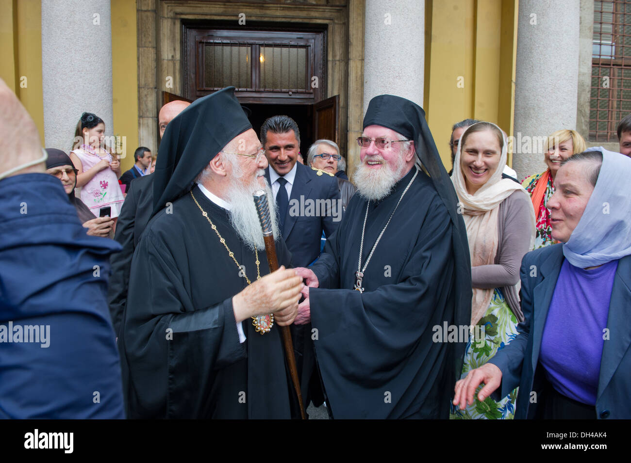 Réunion de l'Eglise copte orthodoxe et catholique église chrétienne à Milan. L'archevêque Banque D'Images