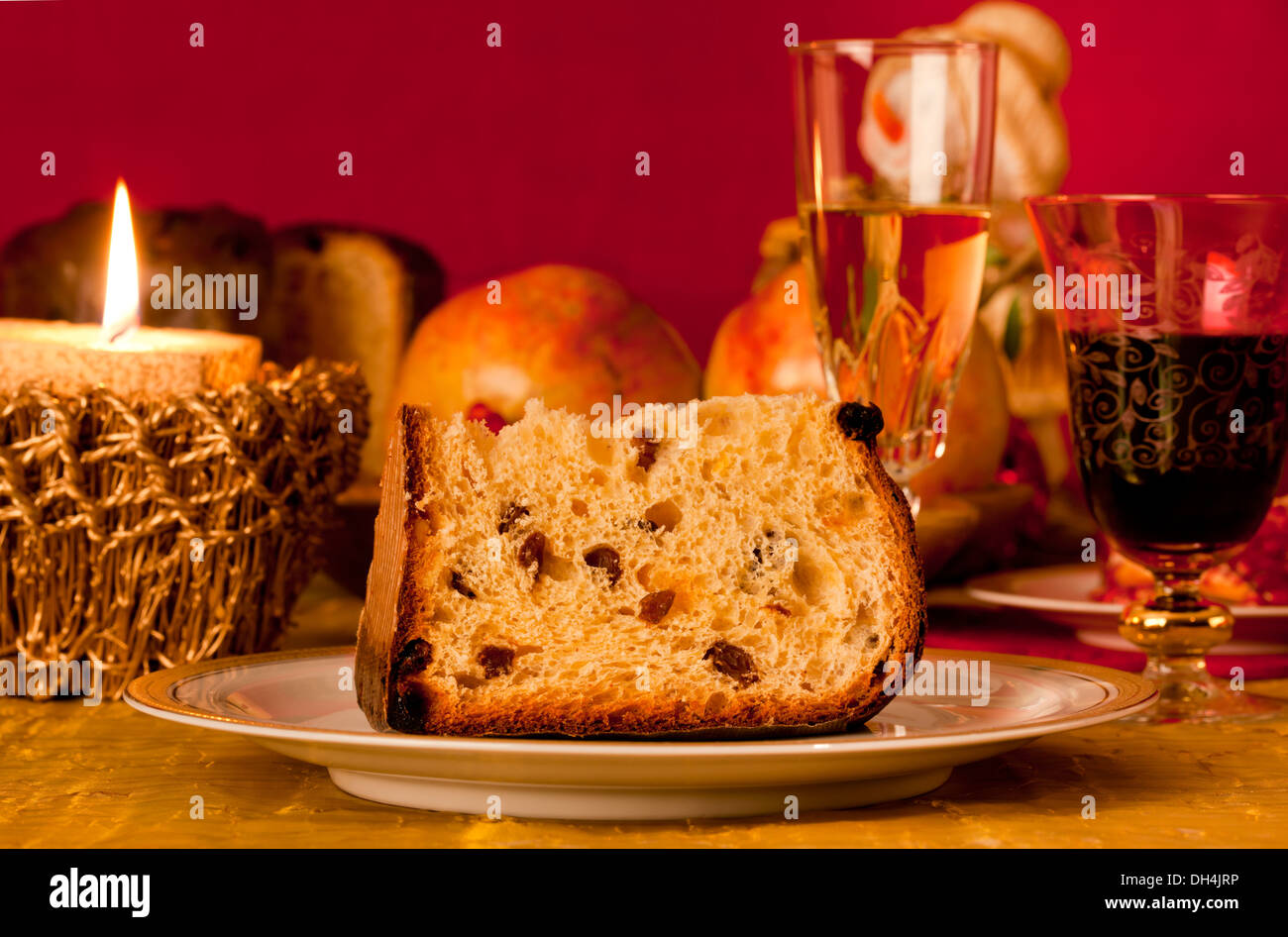 Panettone, Gâteau traditionnel italien avec des décorations de Noël Banque D'Images