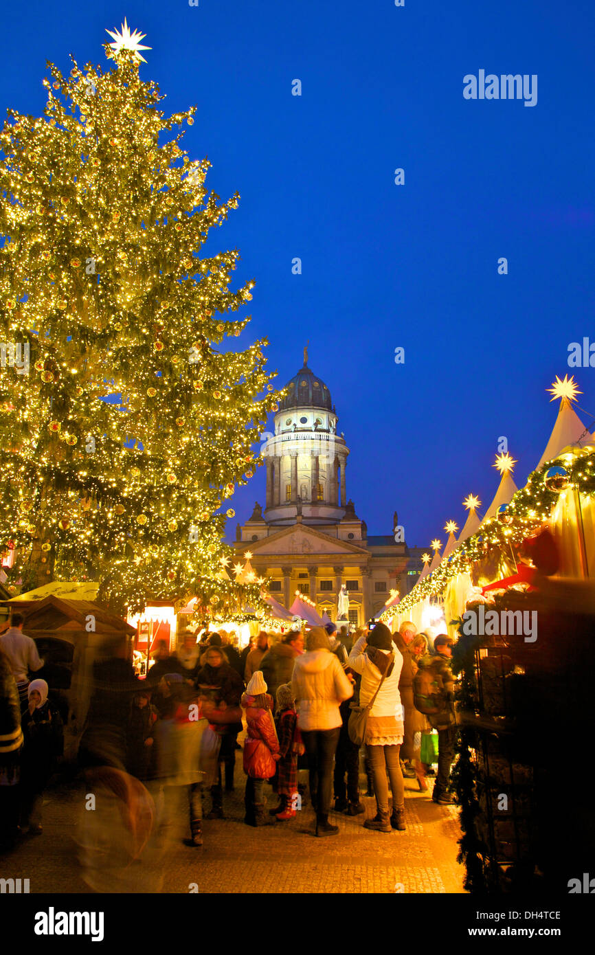 Marché de Noël, Cathédrale française, Gendarmenmarkt, Berlin, Allemagne, Europe. Banque D'Images